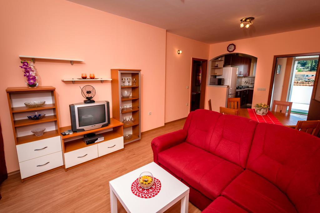 Apartments Galeb Blace Exterior photo